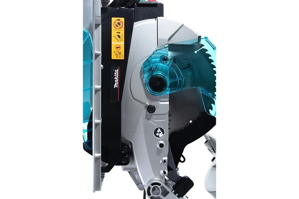 Пила торцовочная MAKITA LH1040 (1650Вт, 260х30мм) коробка ФЦ Пила торцовочная MAKITA LH1040 (1650Вт, 260х30мм) коробка ФЦ