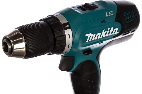 Дрель аккум. MAKITA DDF453SYE (18В, 2скор.,БЗП 13мм, 42Нм, 2х1,5Ач Li-lon) кейс ФЦ Дрель аккум. MAKITA DDF453SYE (18В, 2скор.,БЗП 13мм, 42Нм, 2х1,5Ач Li-lon) кейс ФЦ