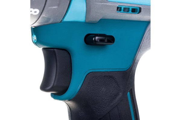 Дрель аккум.удар.MAKITA HP333DWAE(12В, 2скор.,БЗП 10мм, 30Нм, 2х2,0Ач Li-lon) кейс ФЦ Дрель аккум.удар.MAKITA HP333DWAE(12В, 2скор.,БЗП 10мм, 30Нм, 2х2,0Ач Li-lon) кейс ФЦ