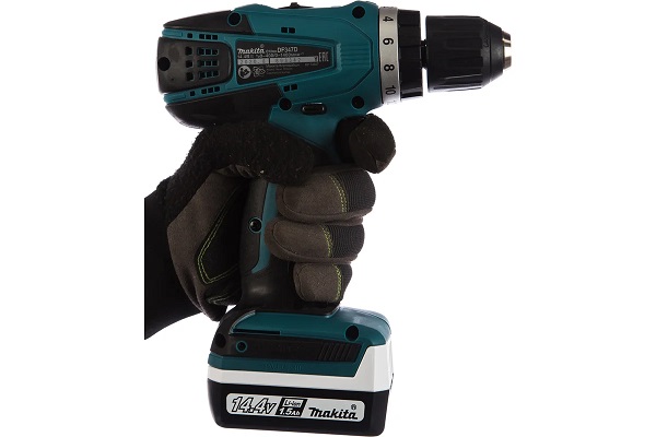 Дрель аккум. MAKITA DF347DWE(14,4В, 2скор.,БЗП 10мм, 30Нм, 2х1,5Ач Li-lon) кейс ФЦ Дрель аккум. MAKITA DF347DWE(14,4В, 2скор.,БЗП 10мм, 30Нм, 2х1,5Ач Li-lon) кейс ФЦ