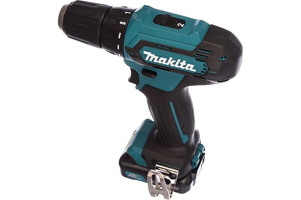 Дрель аккум. MAKITA DF333DWAE(12В, 2скор.,БЗП 10мм, 30Нм, 2х2,0Ач Li-lon) кейс ФЦ Дрель аккум. MAKITA DF333DWAE(12В, 2скор.,БЗП 10мм, 30Нм, 2х2,0Ач Li-lon) кейс ФЦ
