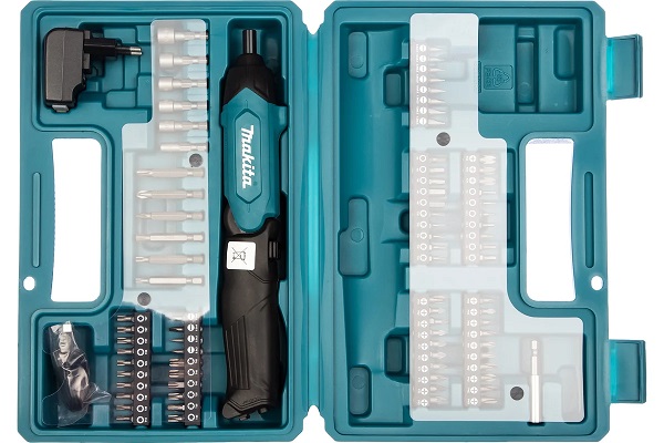 Отвертка аккум. MAKITA DF001DW (3,6В, 6Нм, USB-кабель) кейс ФЦ Отвертка аккум. MAKITA DF001DW (3,6В, 6Нм, USB-кабель) кейс ФЦ