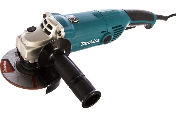 Шлифмашина угл.MAKITA GA5021 (1050Вт, 125мм, 11000 об/мин) коробка ФЦ Шлифмашина угл.MAKITA GA5021 (1050Вт, 125мм, 11000 об/мин) коробка ФЦ